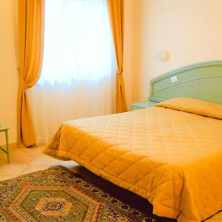 La Bastia & Hotel 3*