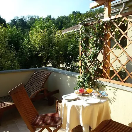 La Bastia & 3*