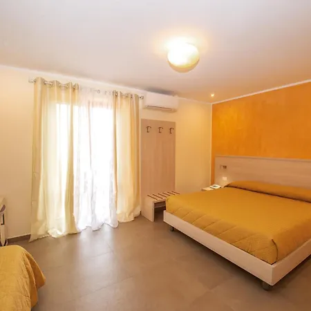 La Bastia & Hotel 3*