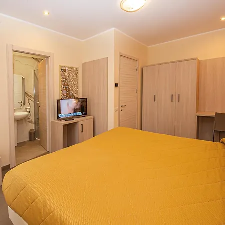 Hotel La Bastia & 3*