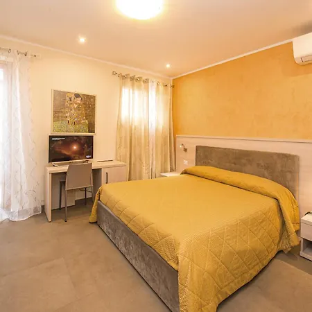 Hotel La Bastia & 3*