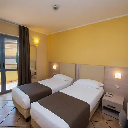 La Bastia & Hotel 3*